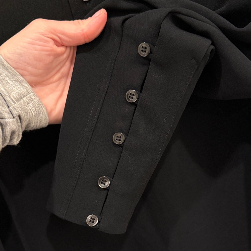 A.L.C. Black Button-Down Women's Top - Picture 6 of 7